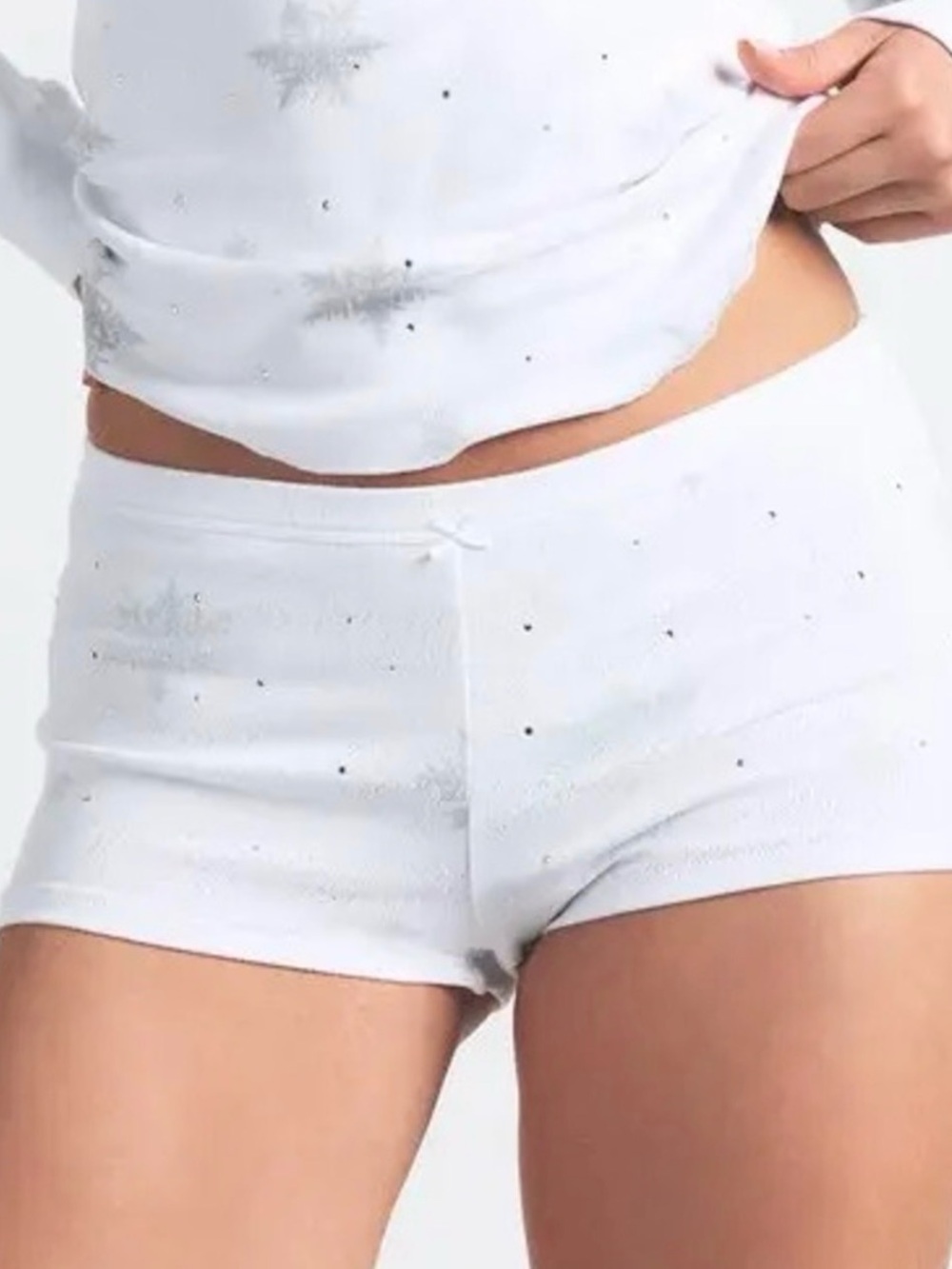 SKIMS LOGO PLUSH POINTELLE SHORTS IN RHINESTONE SNOWFLAKE S L